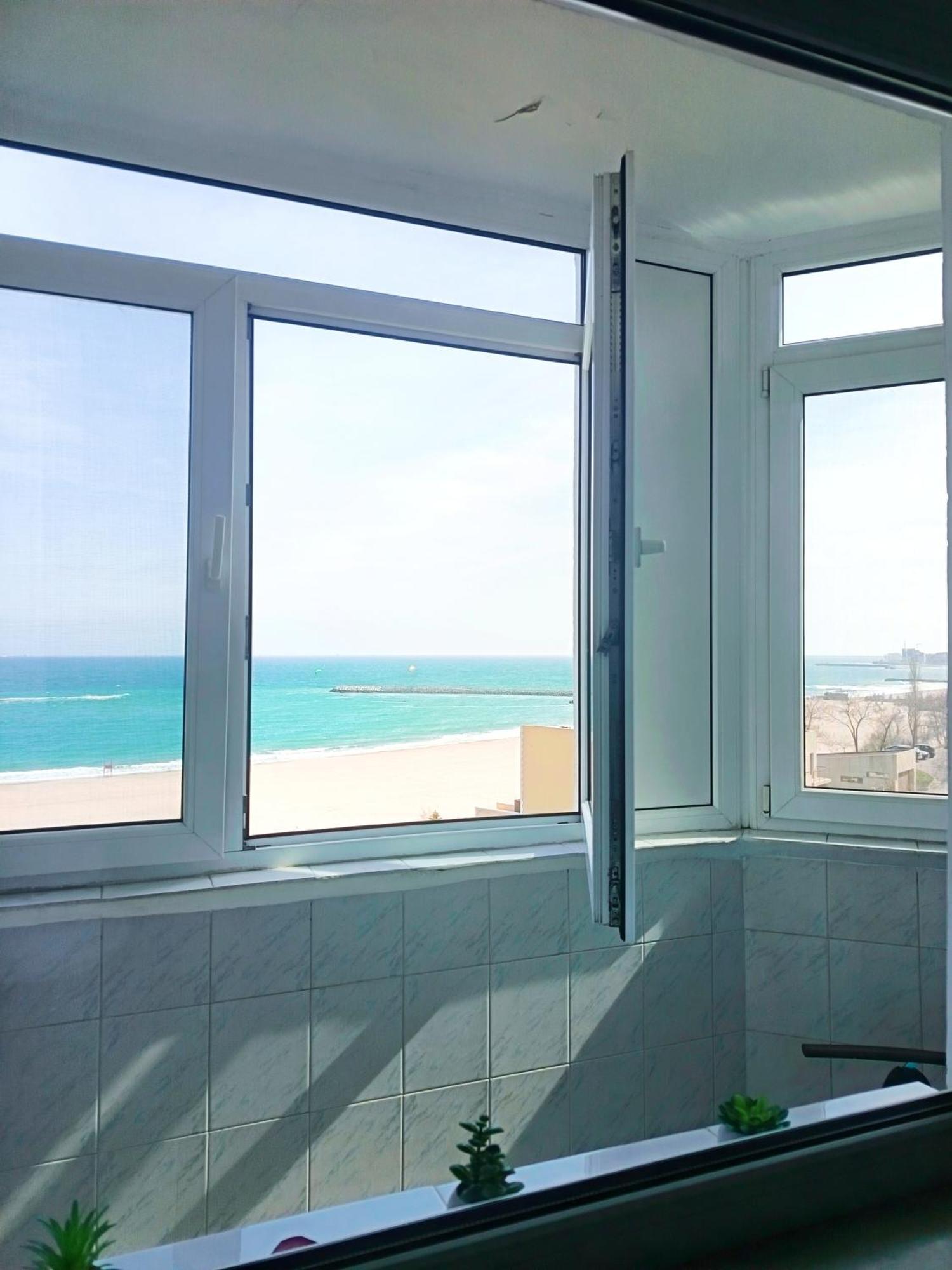 Sunrise Beachfront Relax Residence คอนสตันซา ภายนอก รูปภาพ